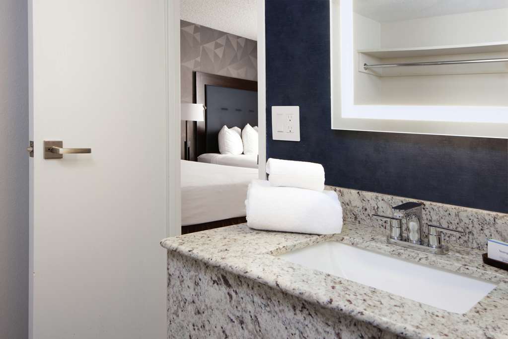 Фото Embassy Suites by Hilton Tucson East