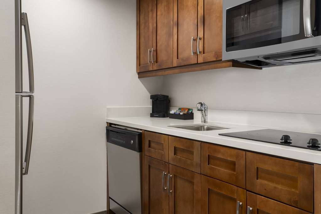 Фото Homewood Suites by Hilton Boston Brookline-Longwood Medical