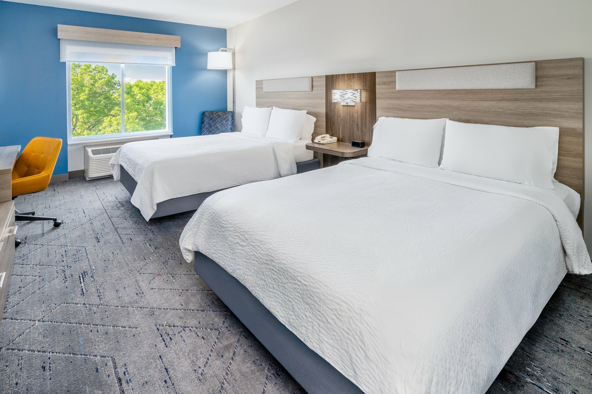 Фото Holiday Inn Express Hotel & Suites Denver North - Thornton, an Ihg Hotel