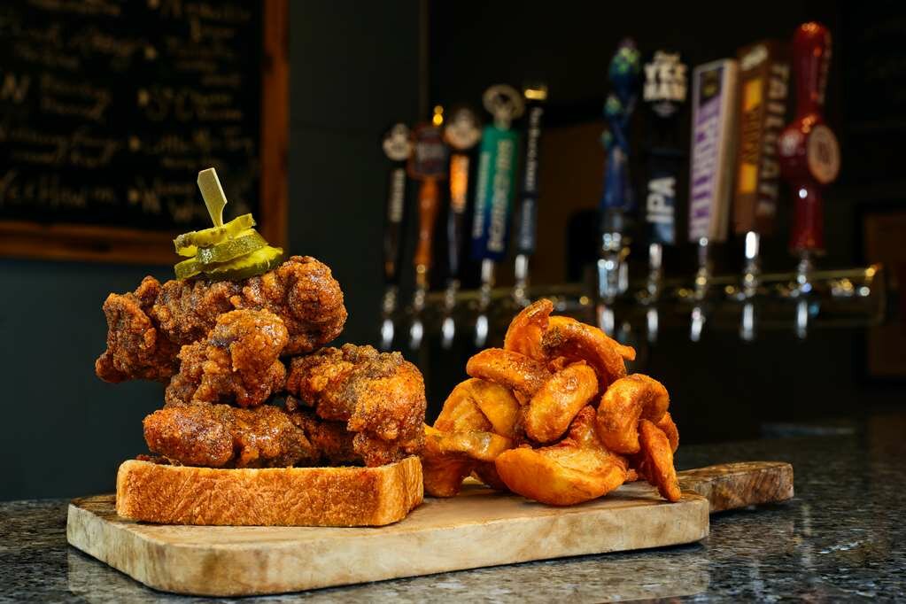 Фото Hilton Garden Inn Nashville Downtown/Convention Center