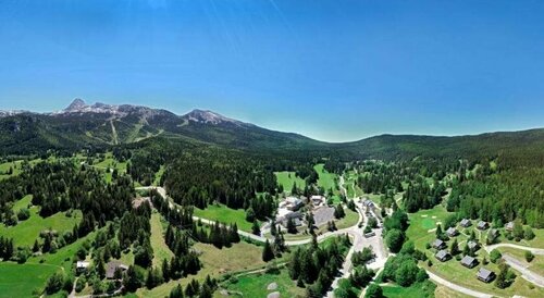 Гостиница Hôtel du Golf в Виллар-де-Лане