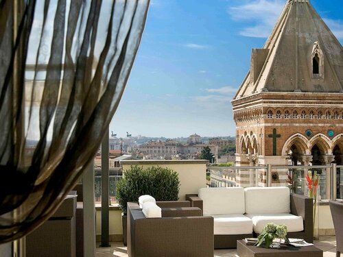 Гостиница Hotel La Griffe в Риме