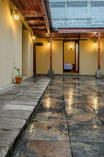 Гостиница Hotel Residencia del Puente в Кесальтенанго