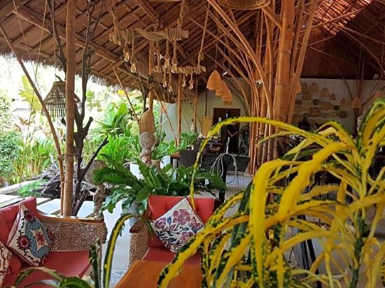 Фото Sahaa Beach Resort