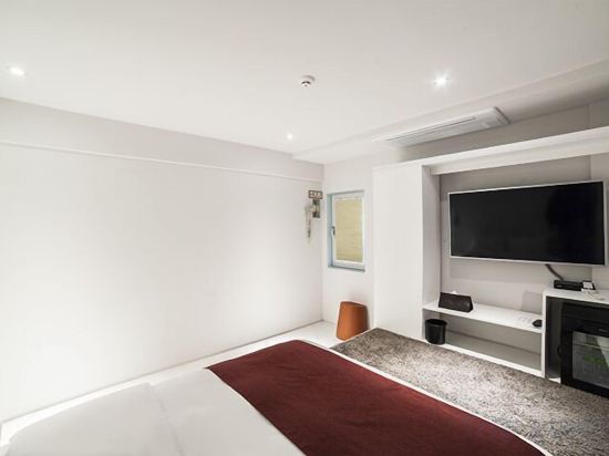 Фото Hongdae Bobo Hotel