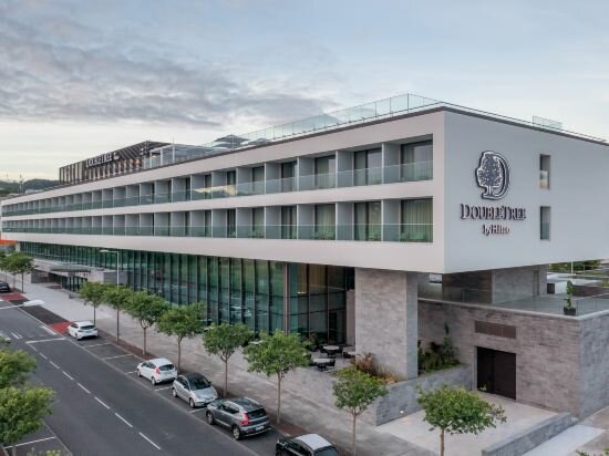 Фото Doubletree by Hilton Lagoa Azores