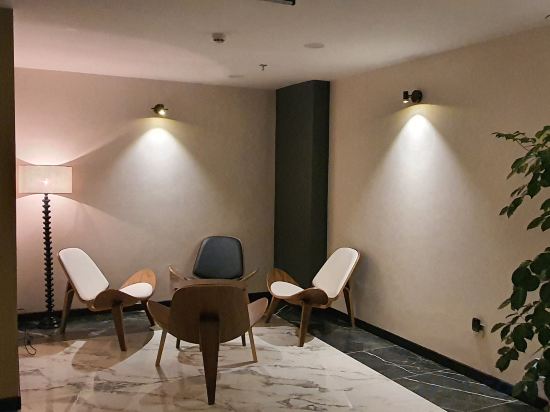 Фото Momizi Hanoi 2 - Phan Ke Binh