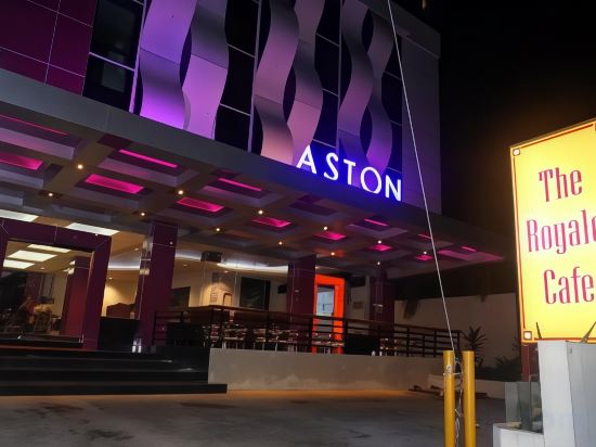 Фото Aston Ketapang City Hotel