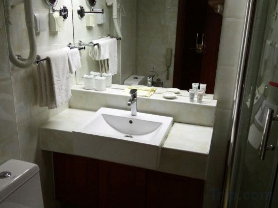 Фото Shuangyang Hotel