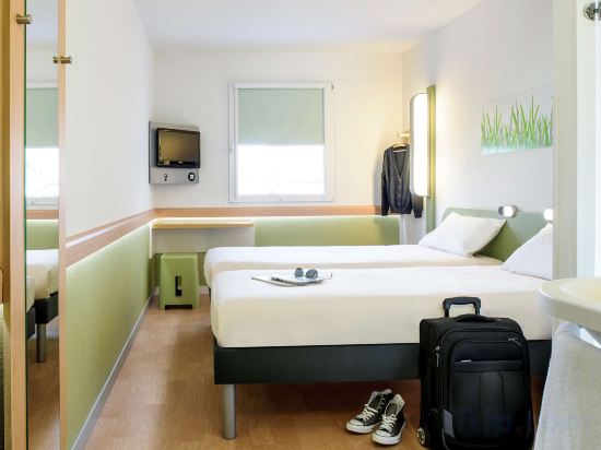 Фото Ibis budget Zurich Airport