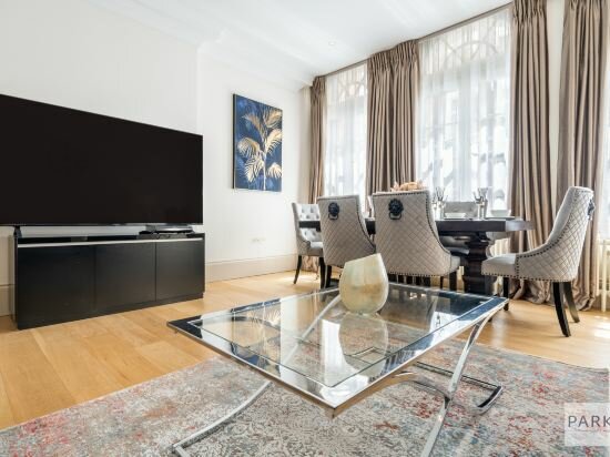 Фото Mayfair House