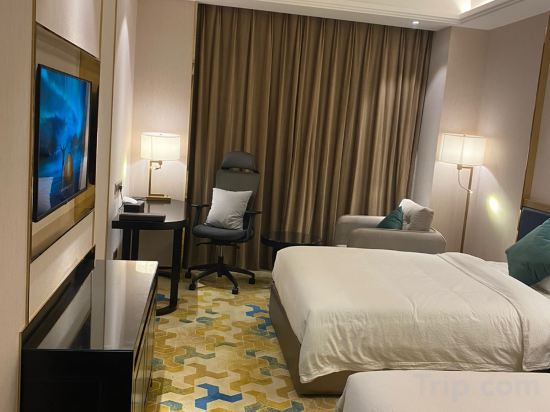 Фото The Venice Hotel and Casino