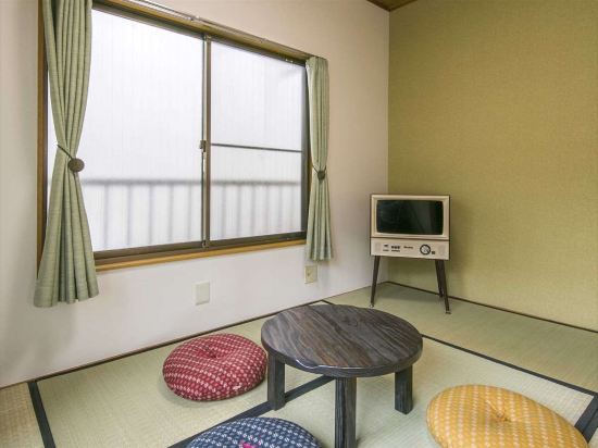 Фото Kagurazaka Retro Bar & Hotel