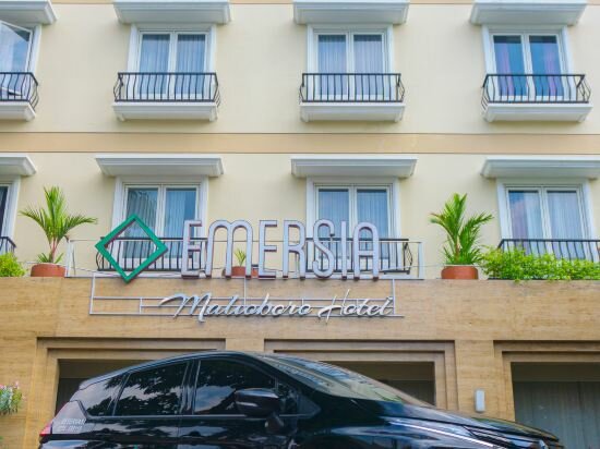Фото Emersia Malioboro Hotel