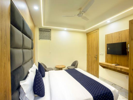 Фото Fabhotel Stay Suite