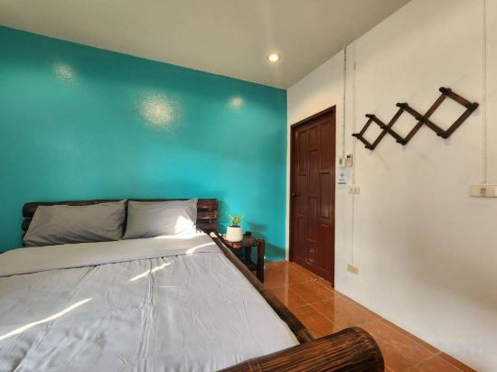 Фото Blue Moon House