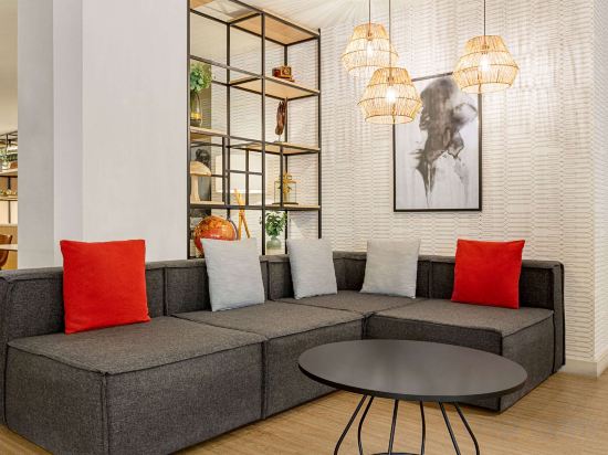 Фото Ramada by Wyndham Madrid Tres Cantos