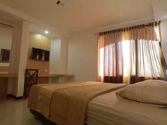 Фото Hotel Kristina