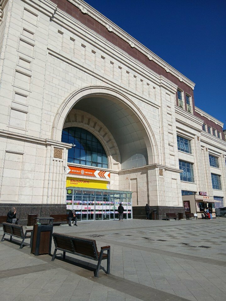 Home goods store MiHouse, Tbilisi, photo