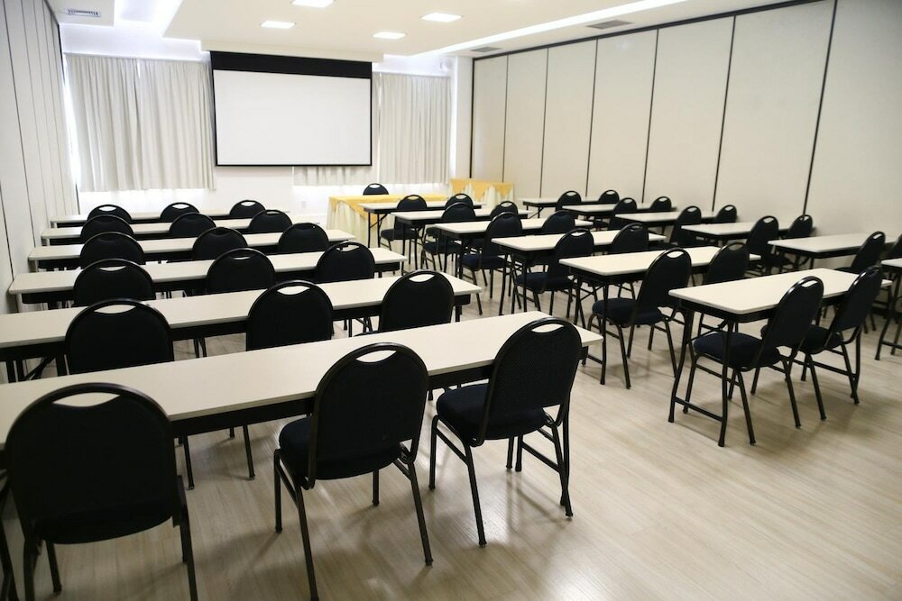 Фото Mogano Business Hotel