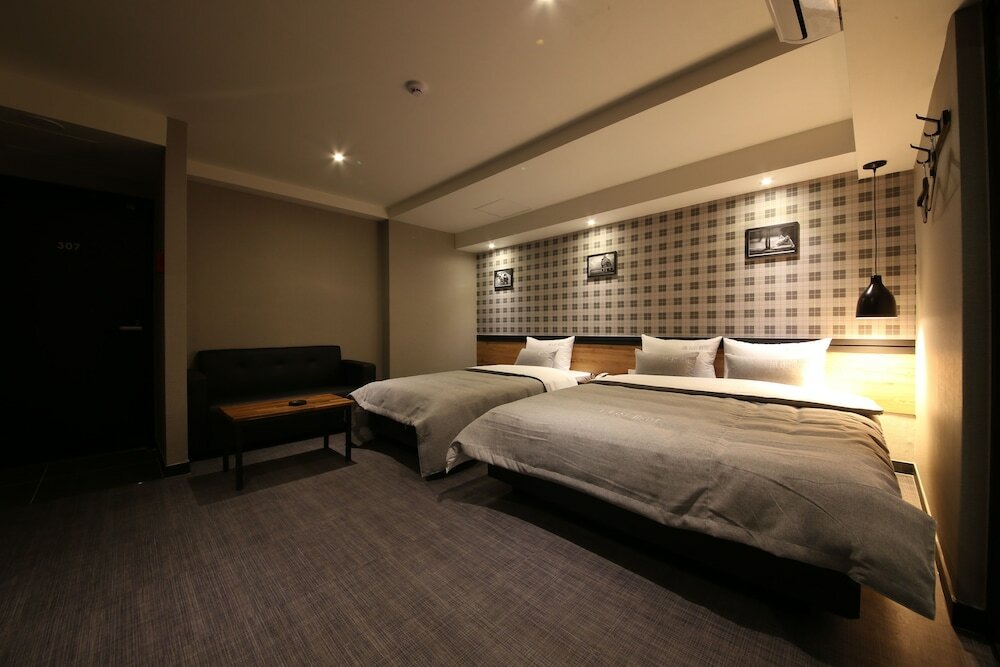 Фото The Last Hotel