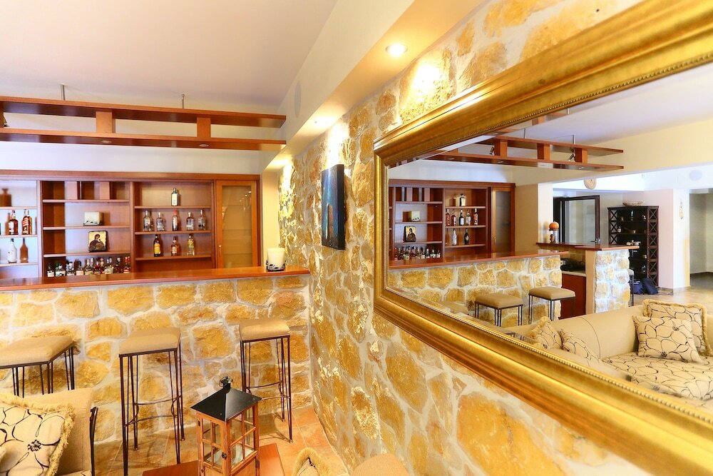 Фото Vathi Hotel