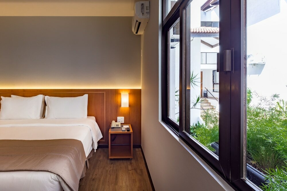 Фото Monthez Hotel & Eventos