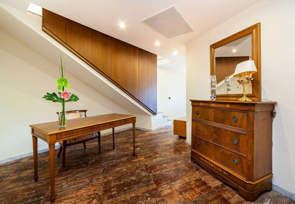 Фото Hotel Serrano Palace