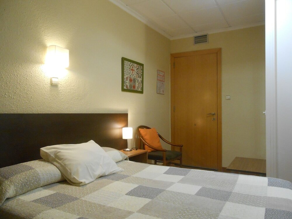 Фото Hostal El Callejon