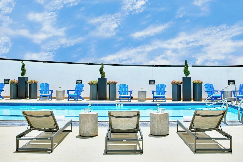 Фото Renaissance Dallas Hotel