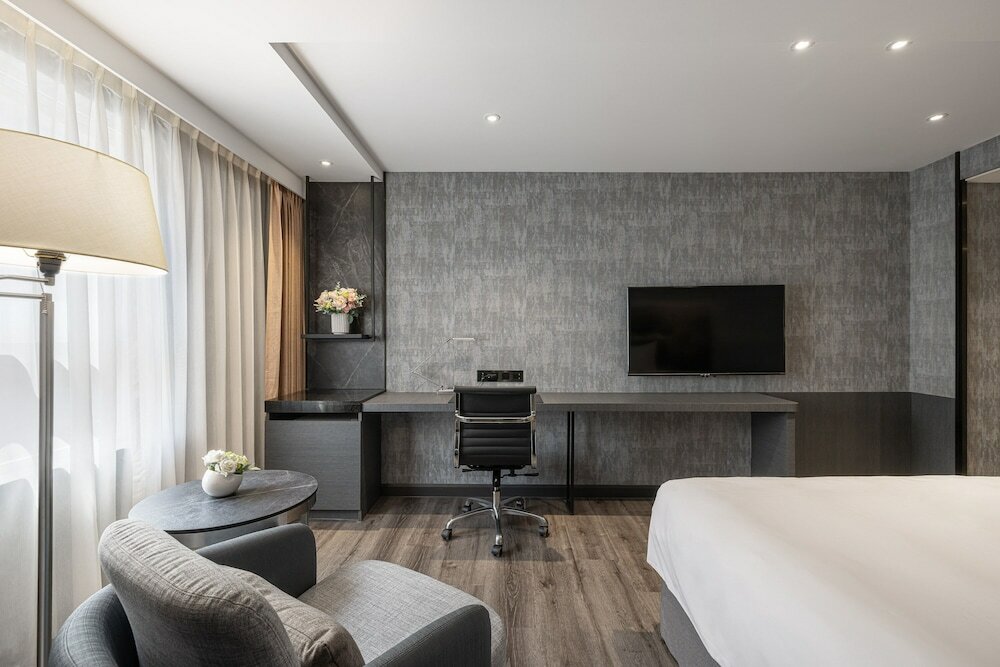 Фото Lakeshore Hotel Metropolis I