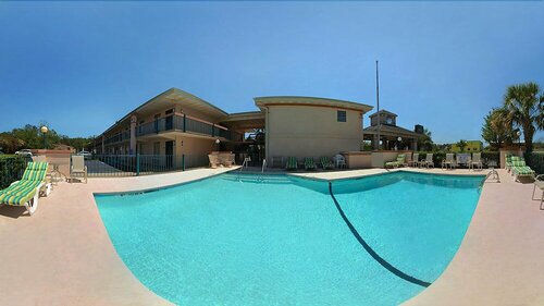 Гостиница Quality Inn Goose Creek - Charleston в Норт-Чарлстоне