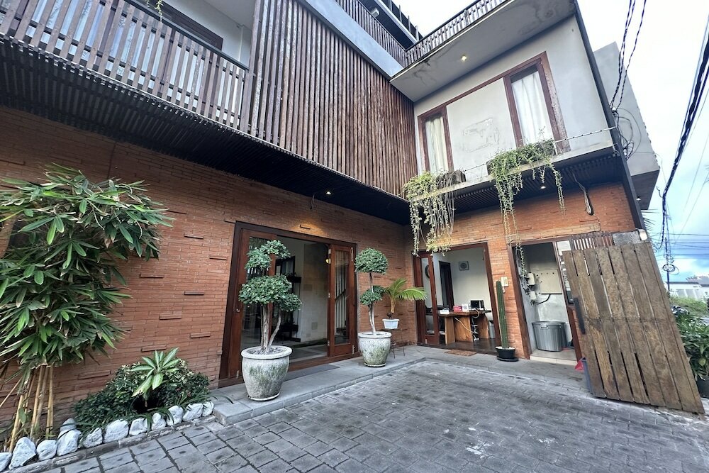 Фото The Paving Villa