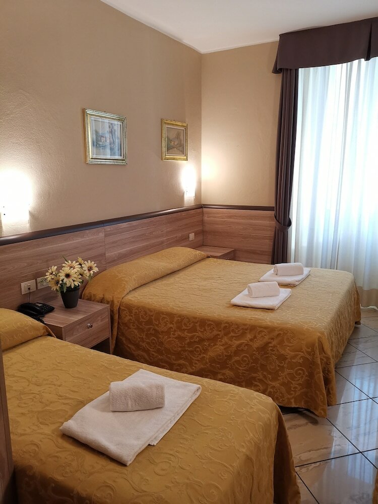 Фото Hotel Brianza