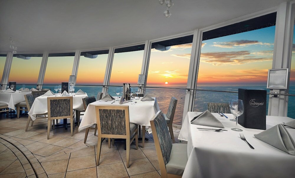 Фото Bellwether Beach Resort