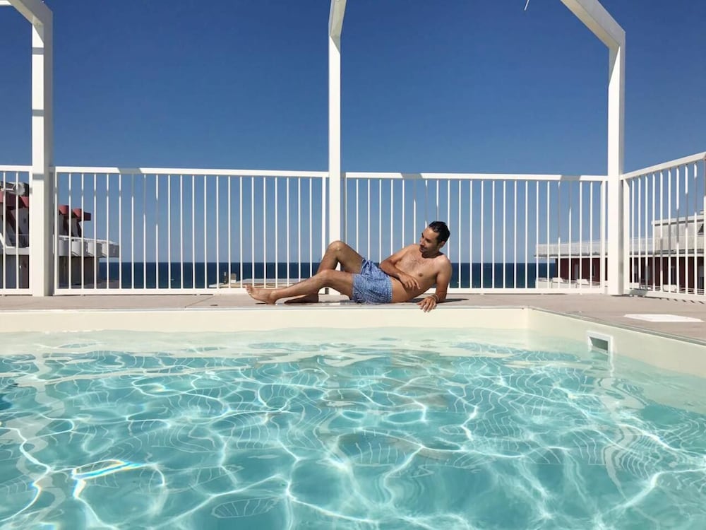 Фото Residence Ten Suite