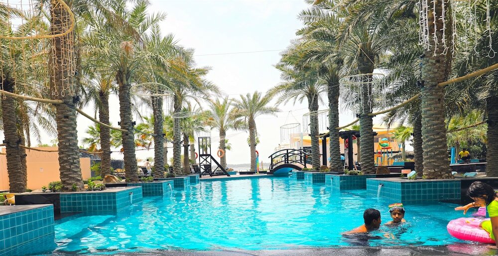 Фото Lagoona Beach Luxury Resort and SPA