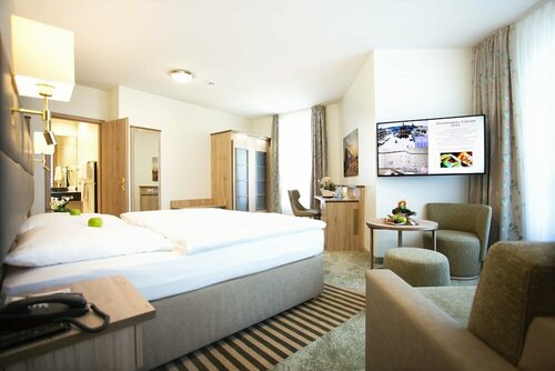 Внешний вид отеля Ringhotel Weißer Hirsch в Вернигероде, фото 3