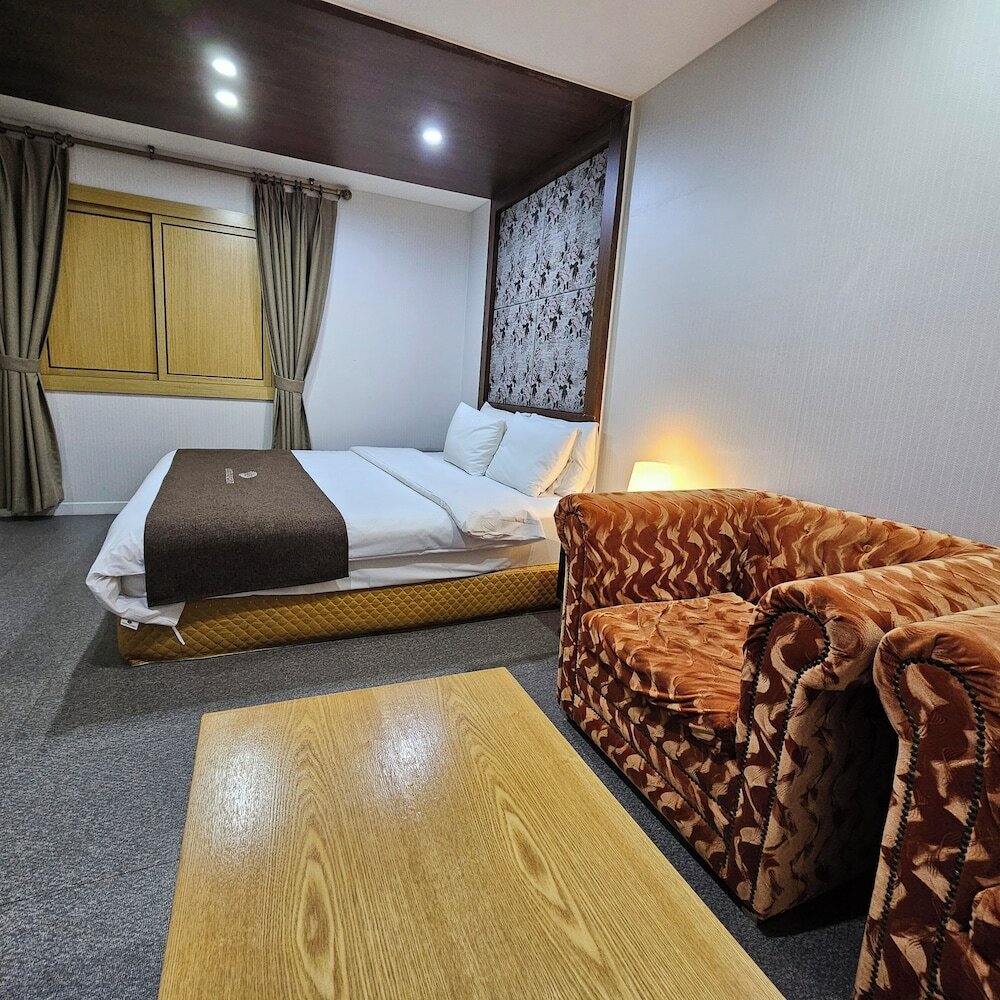 Фото Amour & Symphony Hotel