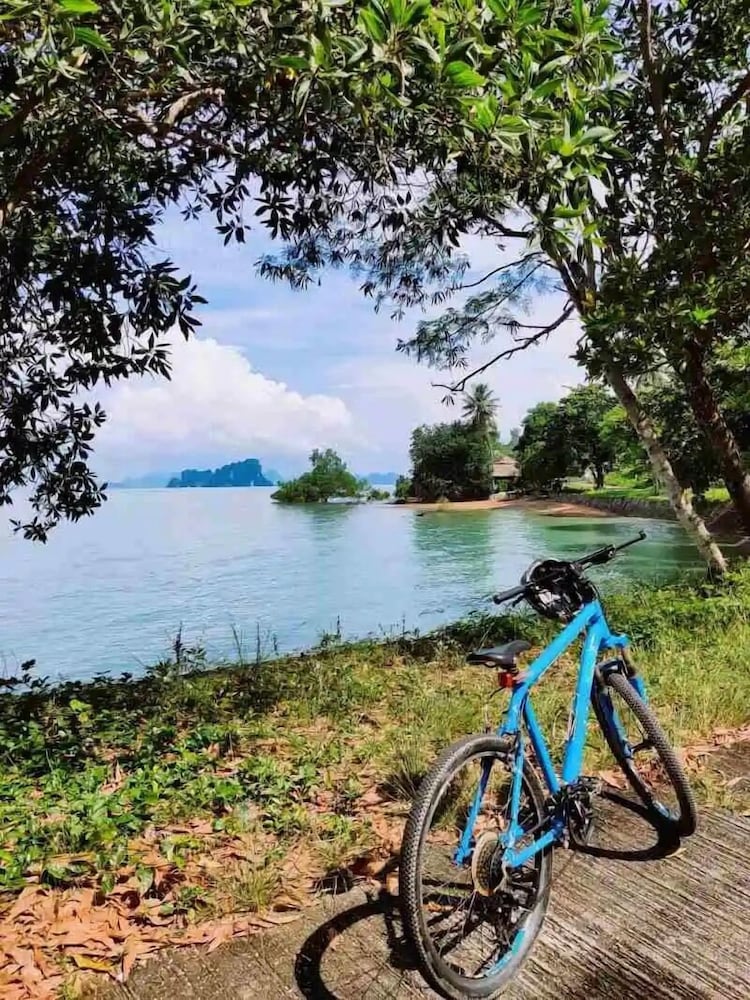 Фото Koyao Bay Pavilions