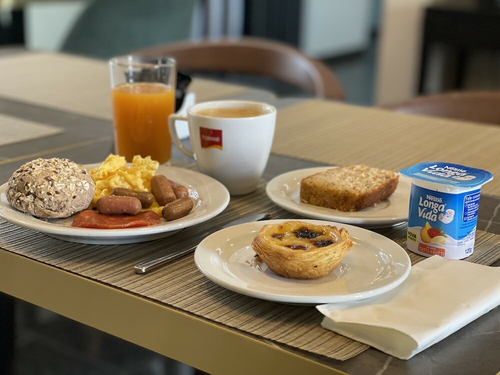 Фото Hotel Sete Colinas