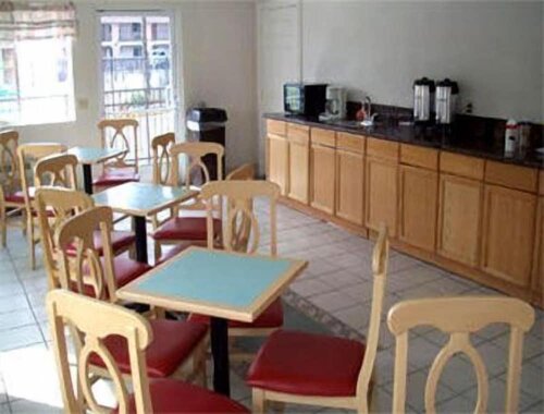 Гостиница Colony Inn в Анахайме