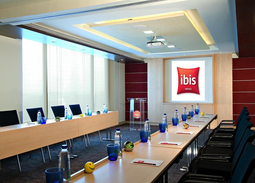 Фото Ibis Pune Viman Nagar Hotel