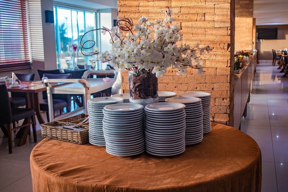 Фото Real Classic Hotel