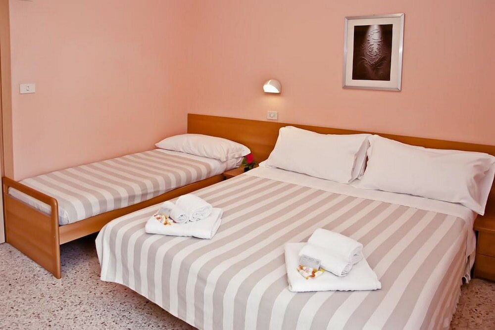 Фото Hotel Staccoli