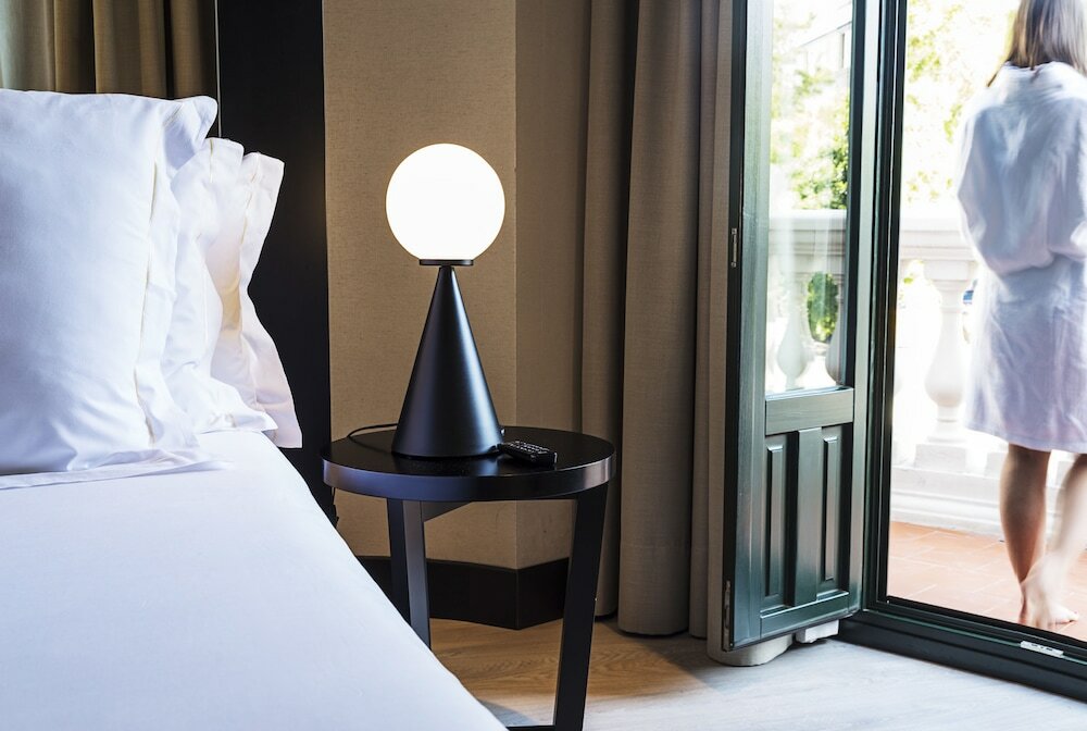 Фото One Shot Luchana 22