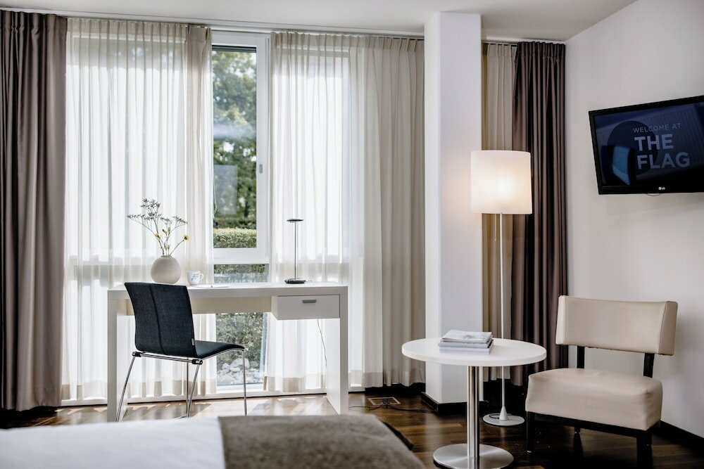 Фото The Flag Zürich