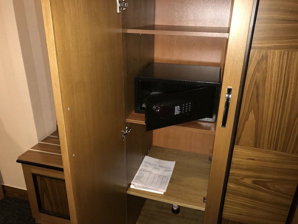 Фото Hotel Colosseo Tirana