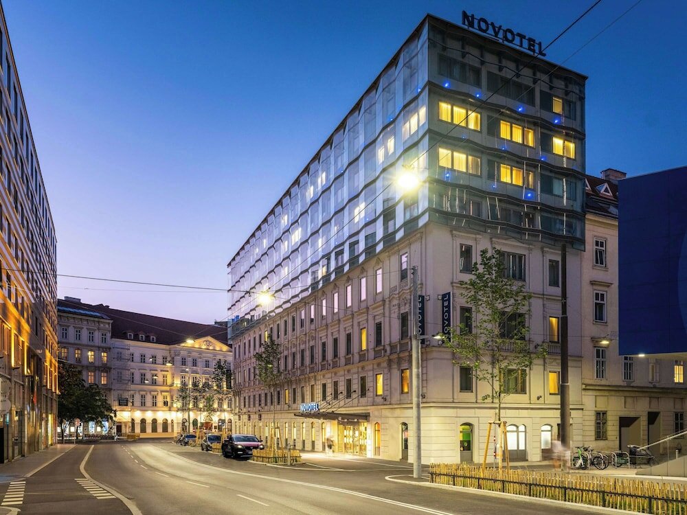 Фото Novotel Wien City