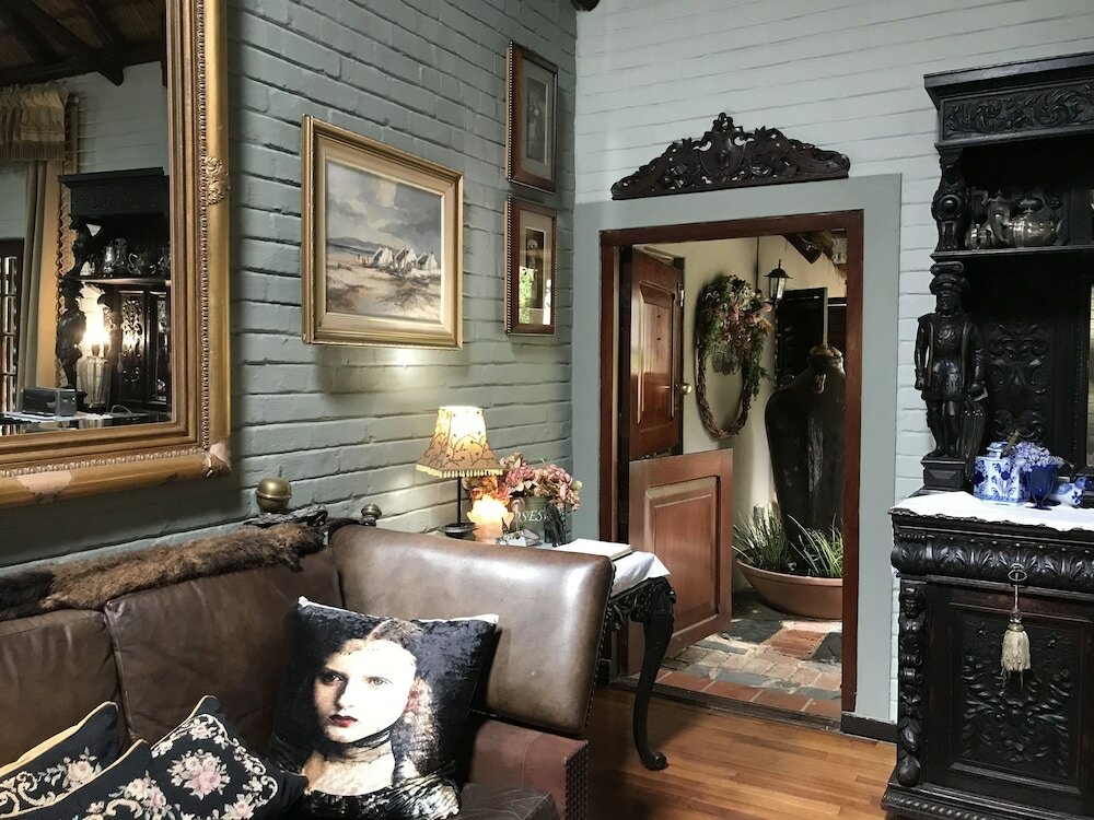 Фото Waterhouse Guest Lodges 202 Lawley Street